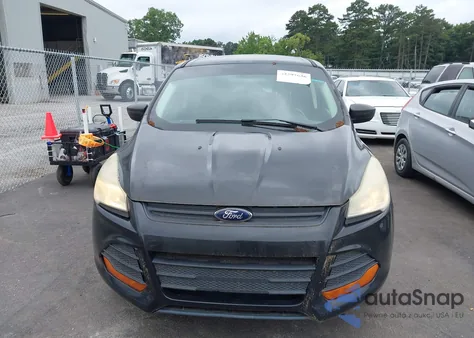 2014 Ford Escape S from USA, damaged, VIN 1FMCU0F7XEUC01325